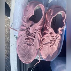 YEEZY 450 Adidas Women’s Lightweight Knit Sport Sneakers